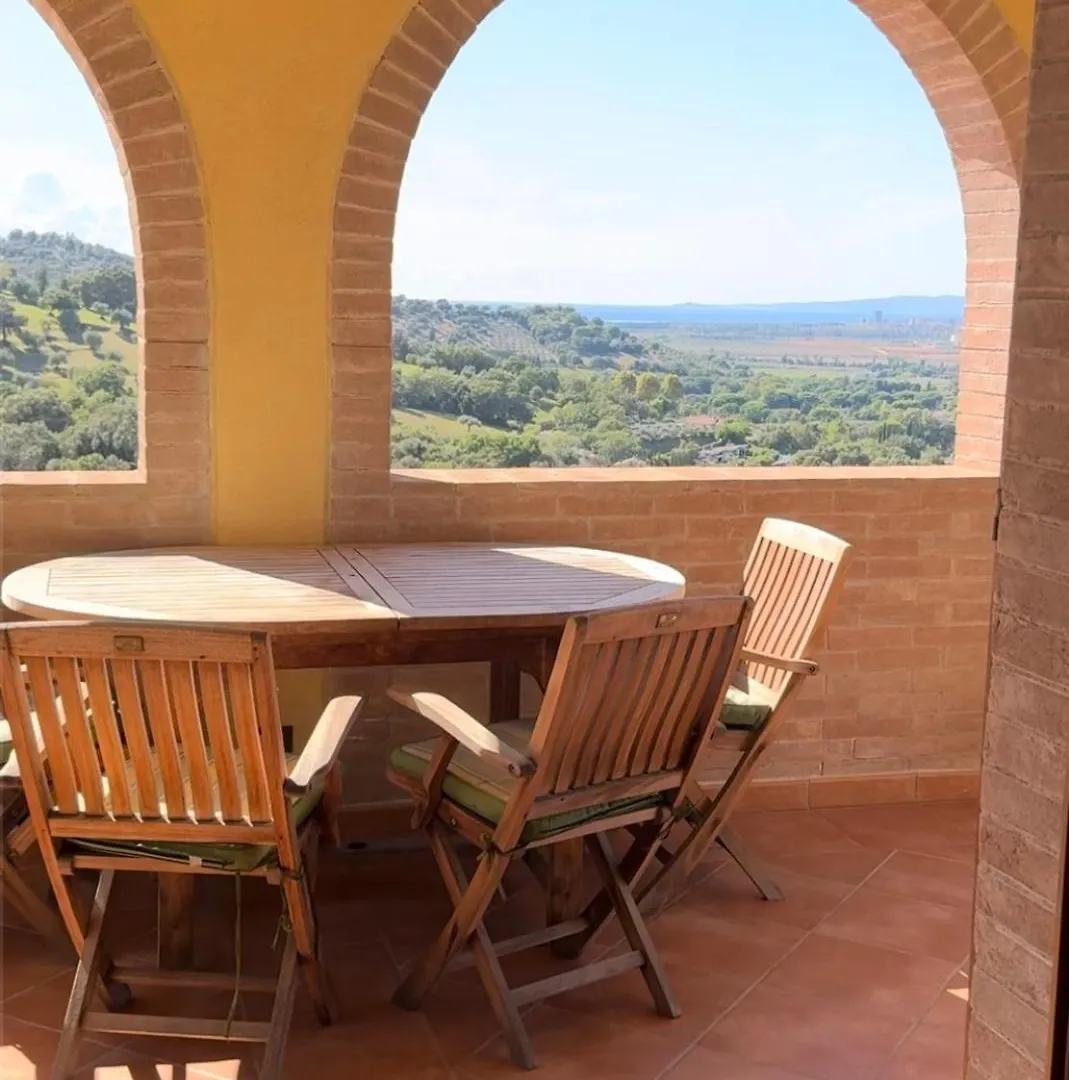 Madonna Del Poggio Cav Aparthotel Scarlino Ιταλία